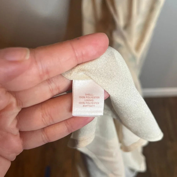 Lauren Conrad ruffle cold-shoulder maxi dress - Picture 6 of 8